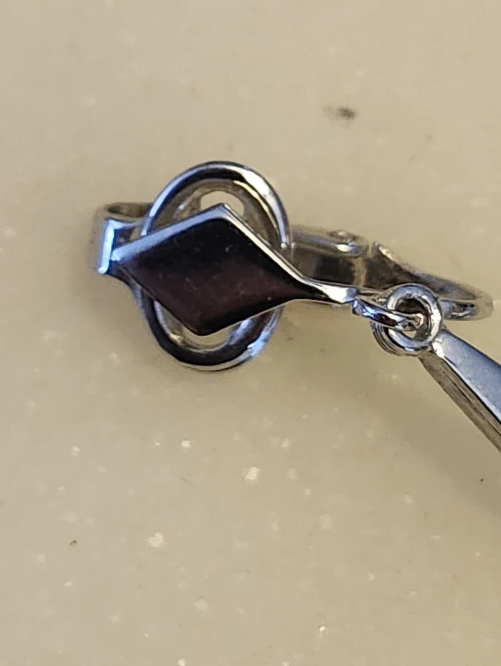 Avon elegant faux